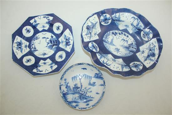 Lowestoft saucer, Bow plate and similar dish